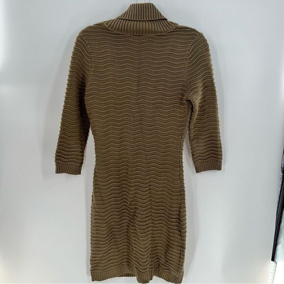 Calvin Klein Mock Wrap Wavey Knit Dark Tan Dress w/Leather Buckel Accent-Size S - Picture 4 of 9